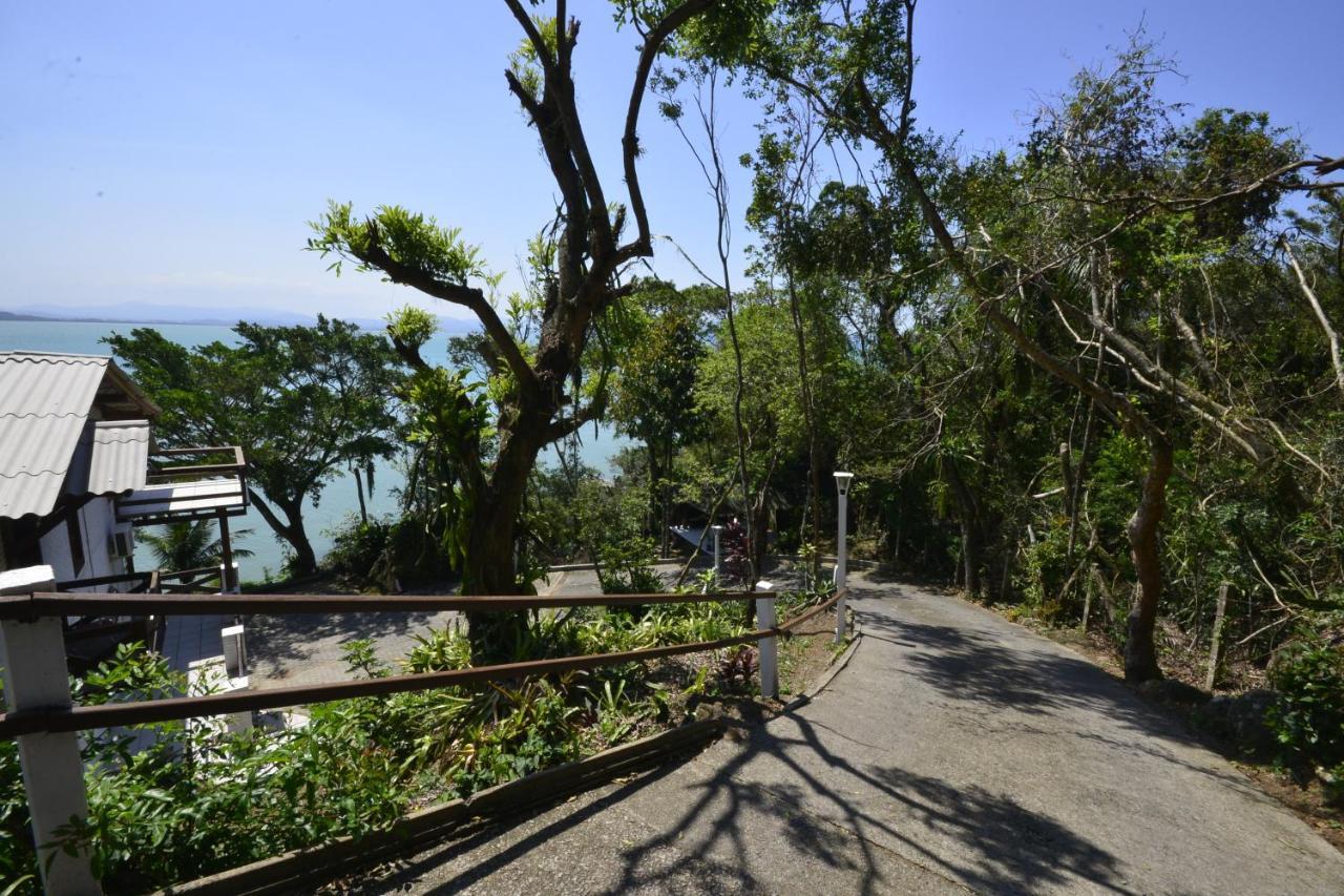 Villa Dos Ganchos โกเวร์นาดอร์ เซลโซ รามอส ภายนอก รูปภาพ